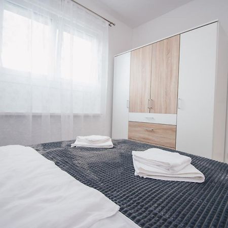 L Apartment Марібор Екстер'єр фото