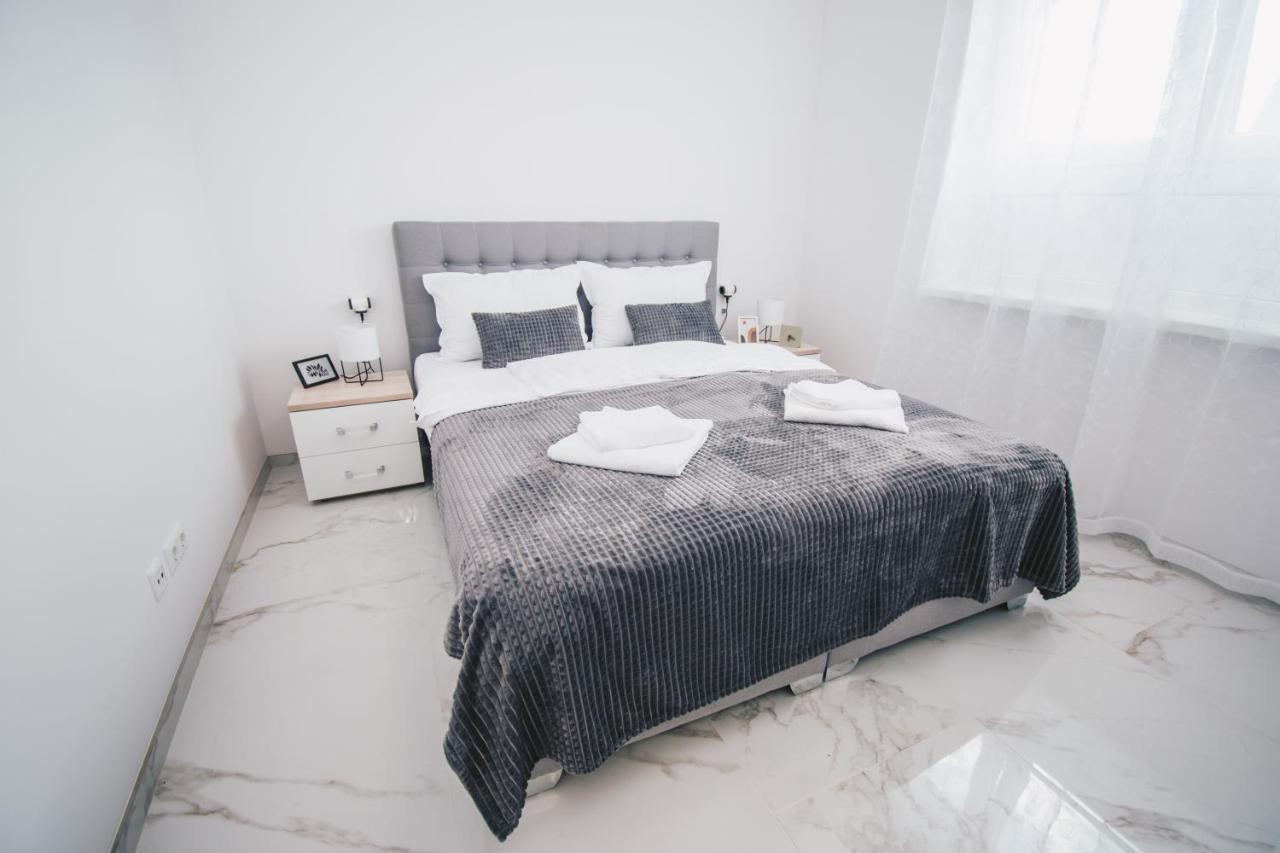 L Apartment Марібор Екстер'єр фото